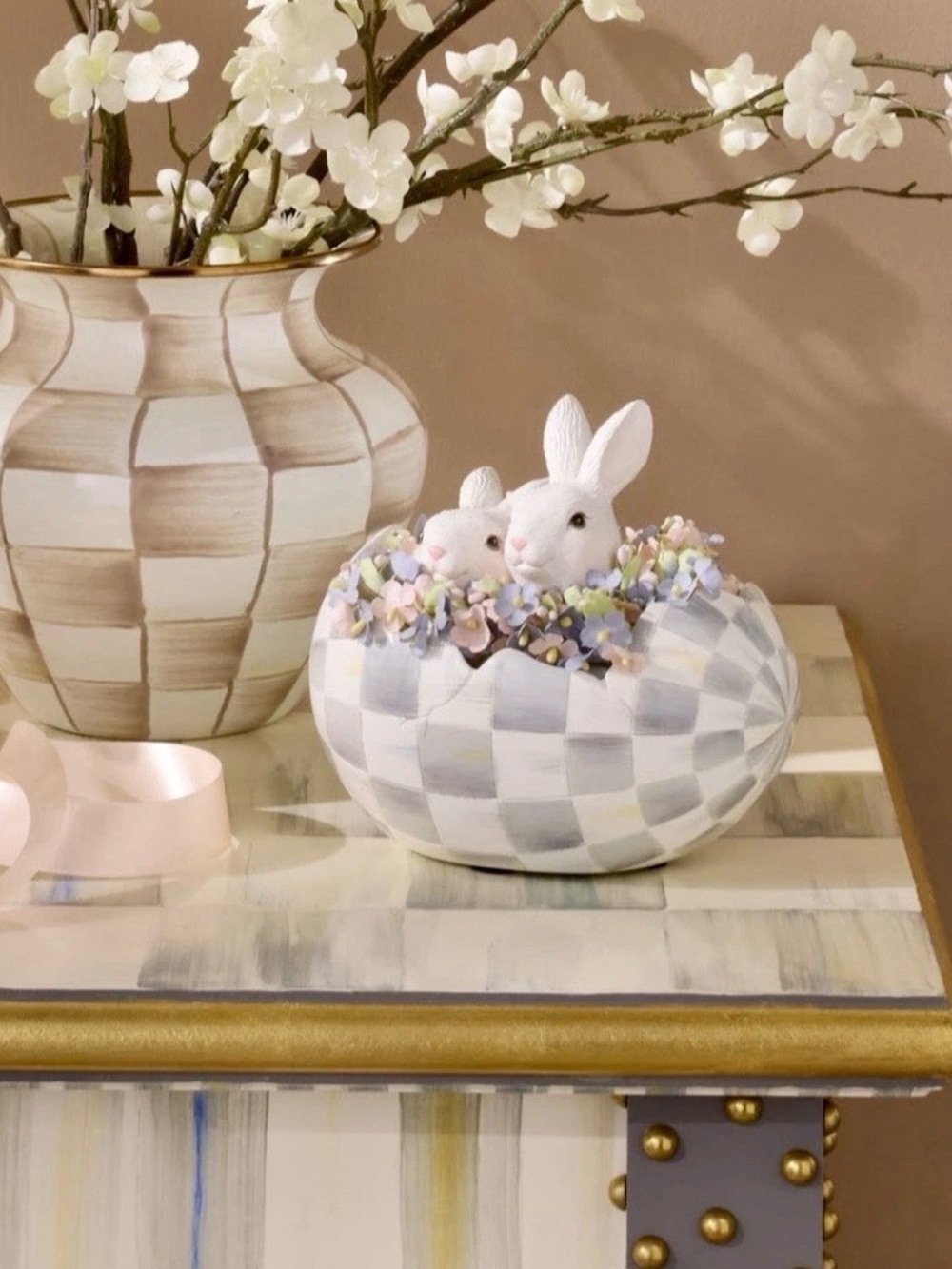 MacKenzie-Childs Cameo Peekaboo Egg, Sterling Check, Easter Bunnies - Picture 8 of 8
